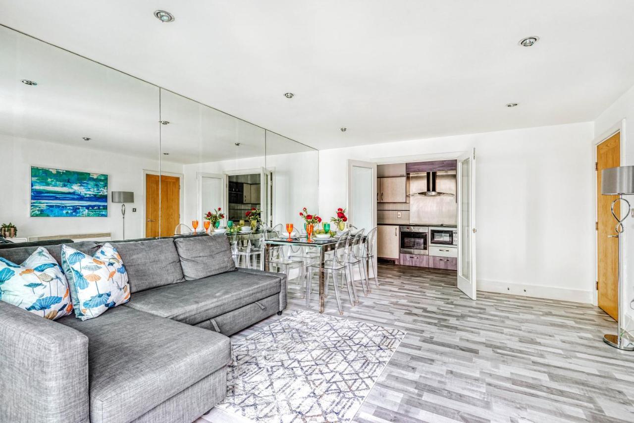 Riverside 2-Bedroom Apartments Londres Exterior foto
