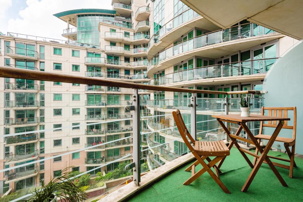 Riverside 2-Bedroom Apartments Londres Exterior foto